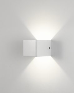 Настенный светильник Moderli Slim V1870-WL